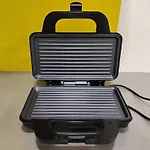 1Bhk Ac Service Apartment 202