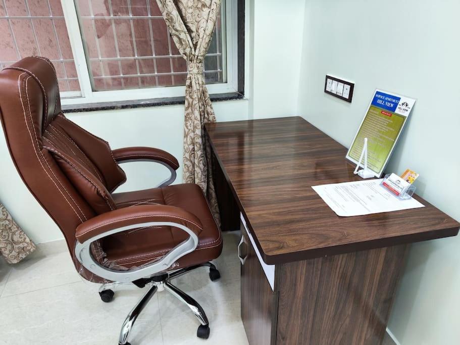 1bhk Ac Service 202 * Pune