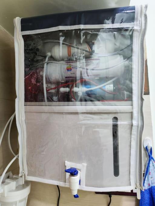 1bhk Ac Service 202