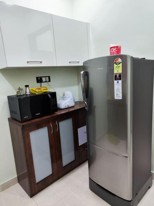 Apartment 1bhk Ac Service 202
