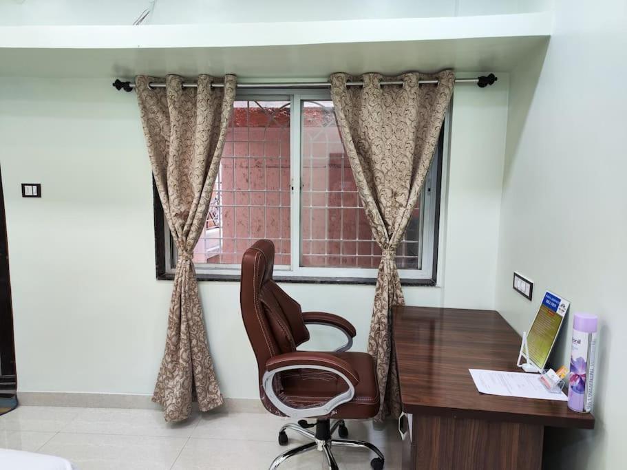1bhk Ac Service 202 Apartment Pune