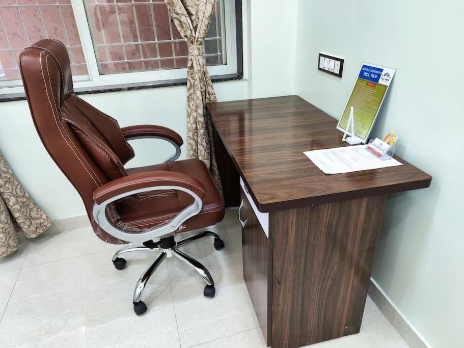 1bhk Ac Service 202 Apartment *