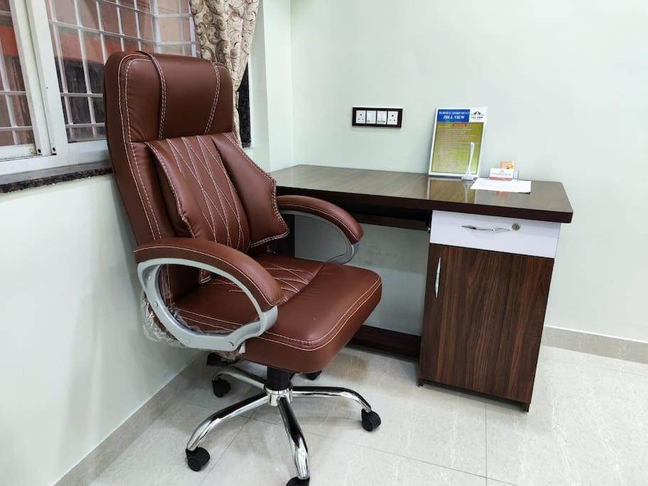 Apartment 1bhk Ac Service 202